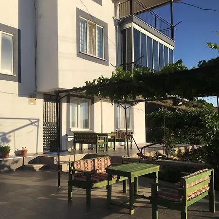 Oda ve Kahvaltı Salda Sagiroglu *