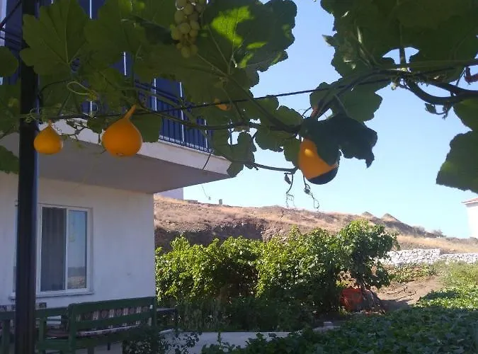 Oda ve Kahvaltı Salda Sagiroglu Gokce