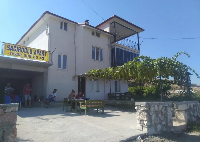 Salda Sagiroglu Bed & Breakfast